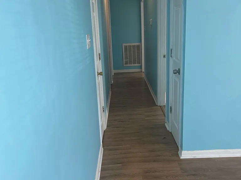 717 Dogwood Ln — Photo 15