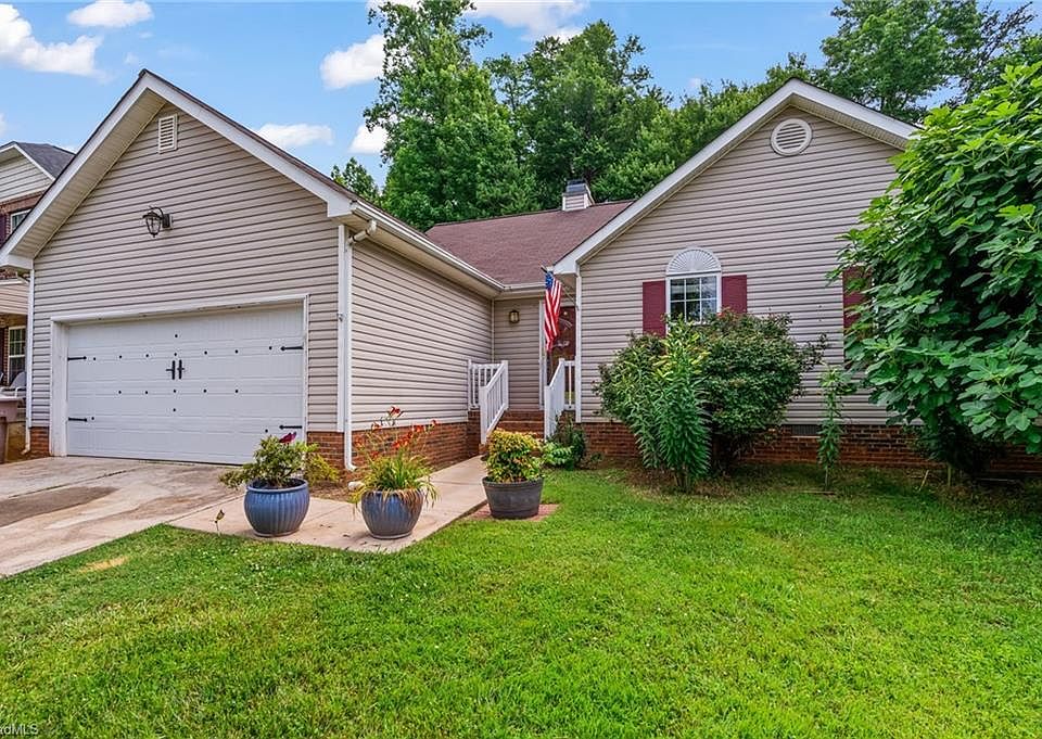 1st image of 4712 Tuliptree Dr