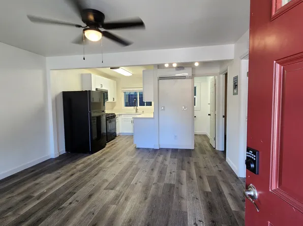 728 W 1st Ave, Chico, CA