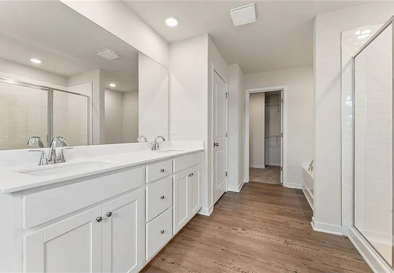 1303 Farmers Loop — Photo 14