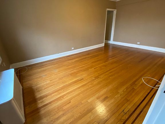 4th image of 6 East Ave #3