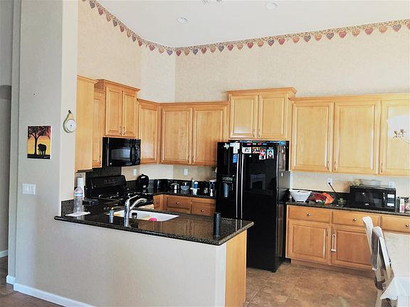 3rd image of 2021 Misty Meadow Dr