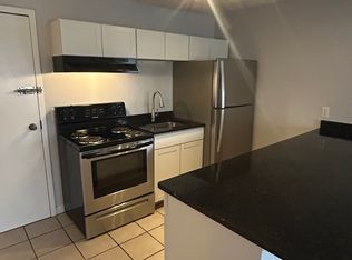 8 Fenner St APT 1, Cranston, RI 02910