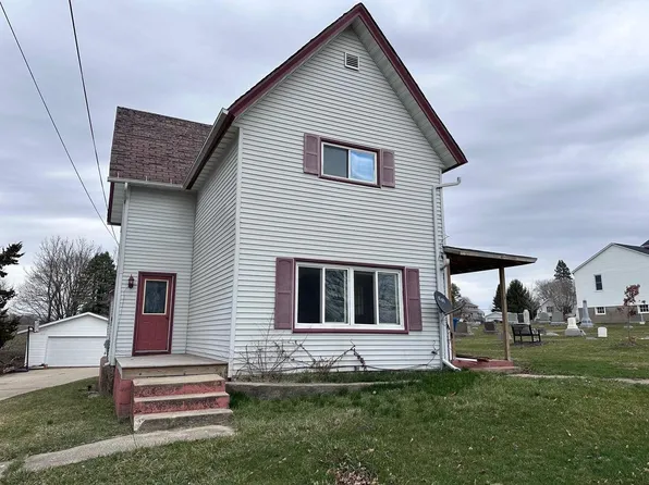 350 West Main Street, Benton, WI 53803