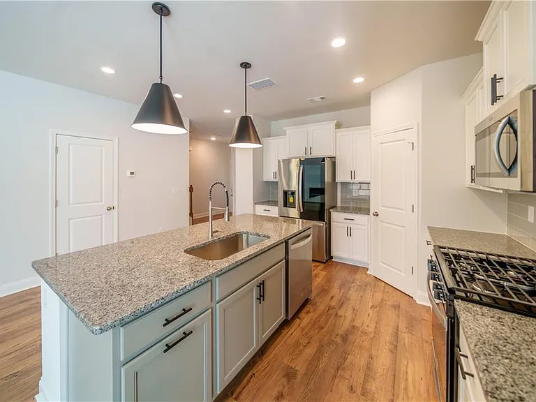 5120 Hillington Way — Photo 17
