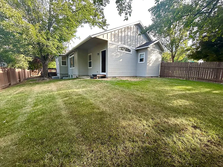 10485 N Bridle Way — Photo 44