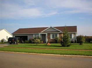 17591 Bentwood Dr, Goshen, IN 46526