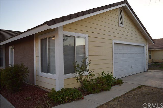 1st image of 21583 Foxwood Ct