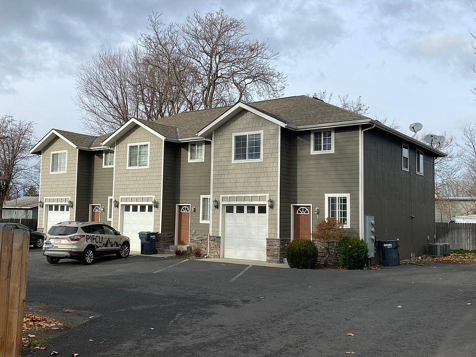 1st image of 117 NE C St #1