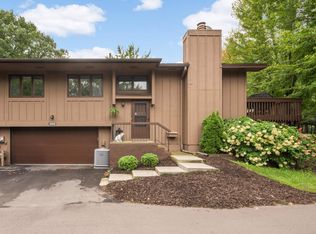 2628 Sumac Ct, White Bear Lake, MN 55110