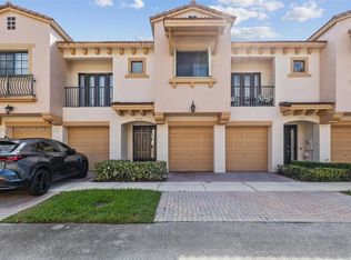 4774 Grand Cypress Cir N, Coconut Creek, FL 33073