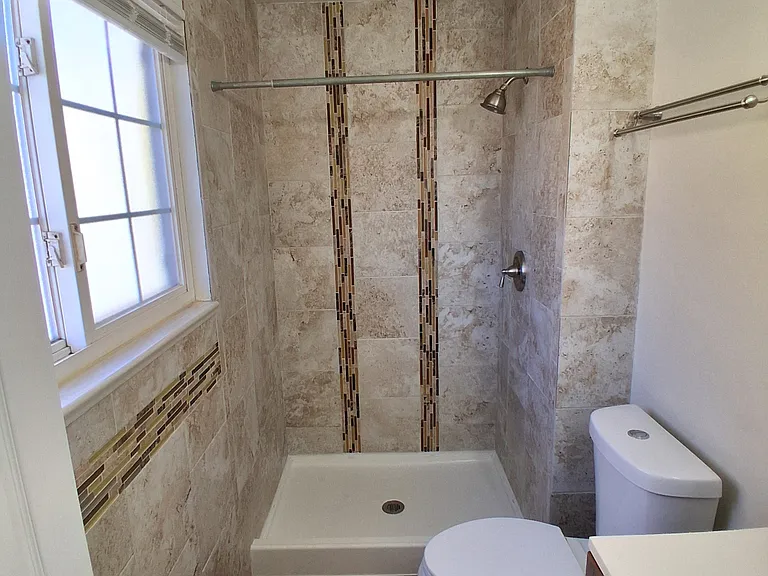 7280 Braun Way — Photo 10