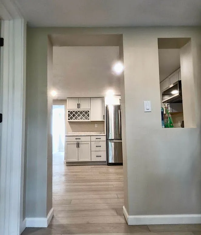 3 bed, 1.0 bath, 1212 sqft, $1,600 — Photo 4