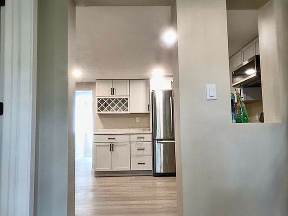 3rd image of 4025 54th St #2
