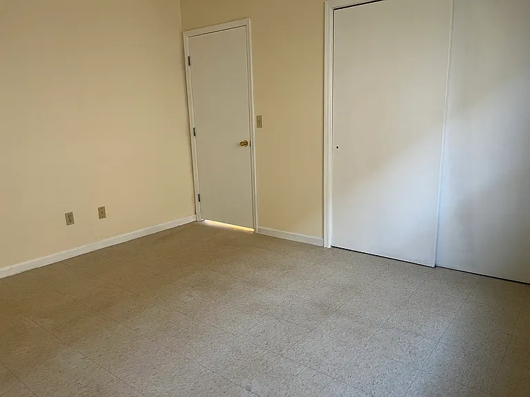90 Garfield Ave #1 — Photo 9