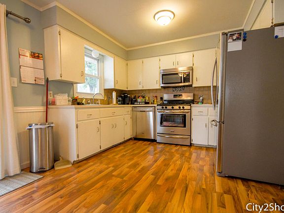 5th image of 5511 Lincoln Ct