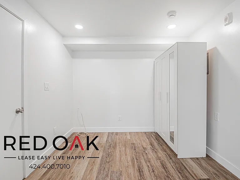 254 S Carondelet St #260-11 — Photo 9