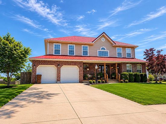 306 Schall Pl, Commercial Point, OH 43116