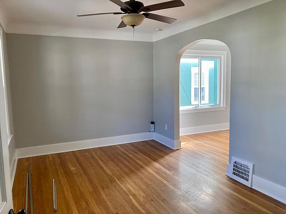 3rd image of 434 Channing Ave #1