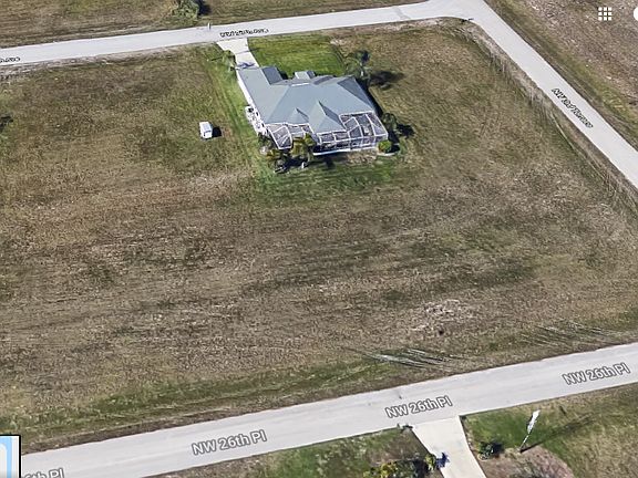 3rd image of 306 NW 26th Pl