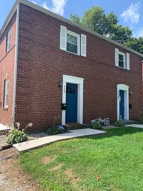 1st image of 725 Clarendon Pl