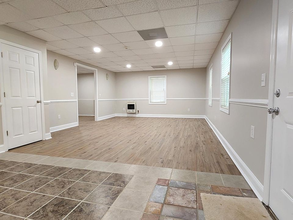 1st image of 1703 Clayhill Ct SW #1