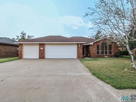 2nd image of 124 Wilmington Cir