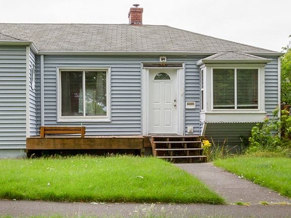 2nd image of 859 S 39th St
