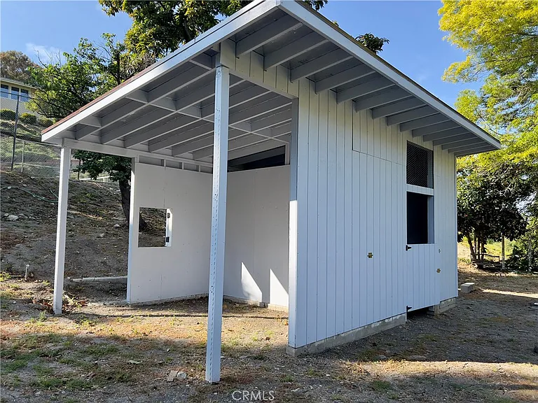 24 Pony Ln — Photo 33
