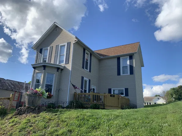 128 W Walnut St, Shawnee, OH 43782