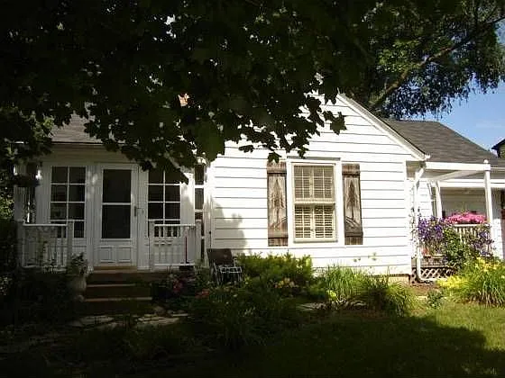 409 S 4th Ave photo 1