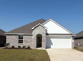 128 Cottage Cove Dr, Maurice, LA 70555