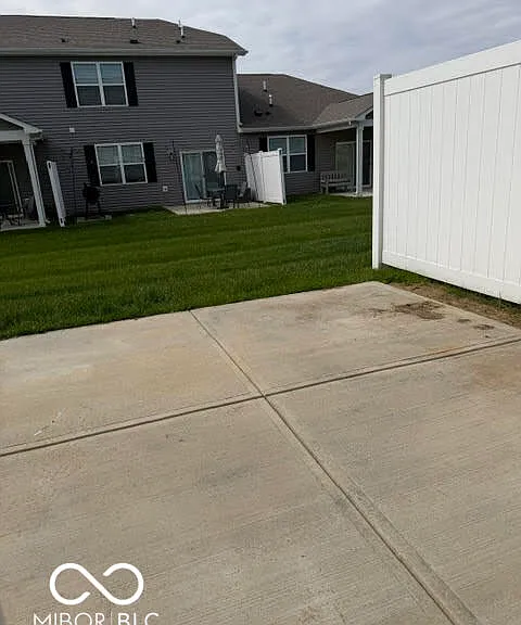 6389 Wasco Dr — Photo 20