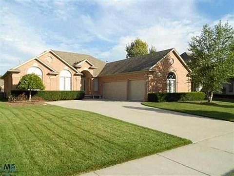 2nd image of 18255 Sabine Dr