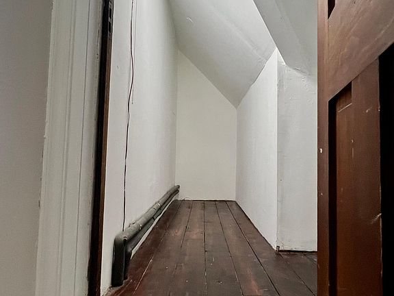 5th image of 4350 Vireo Ave