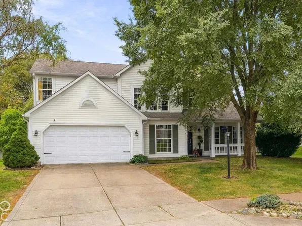 6267 Kentstone Dr, Indianapolis, IN 46268
