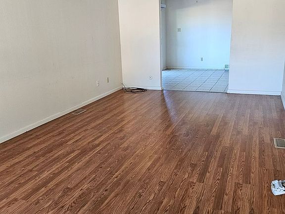 2nd image of 47 Douglas Ln