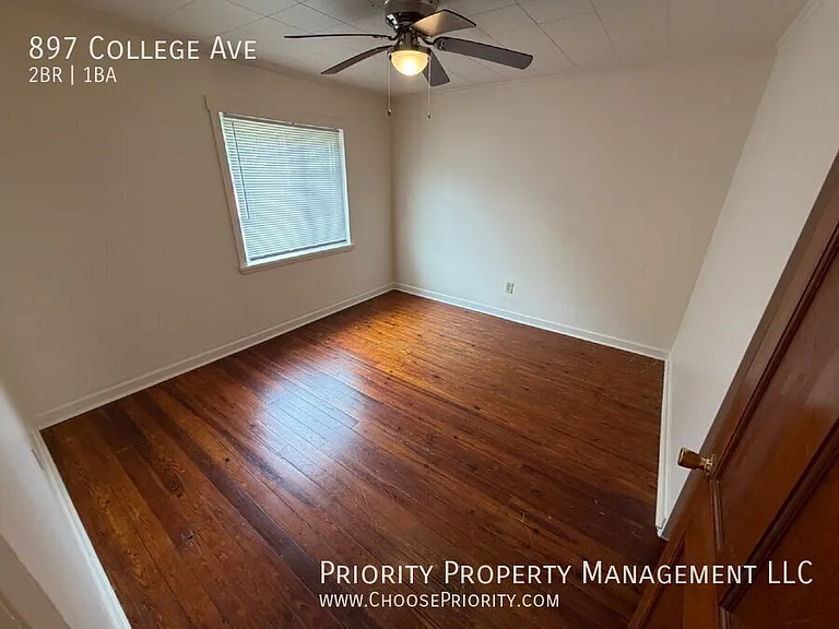 897 College Ave — Photo 12