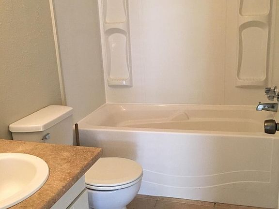 5th image of 327 General Mouton Ave #5