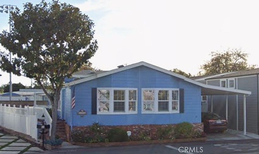 1st image of 4292 Lahaina Dr