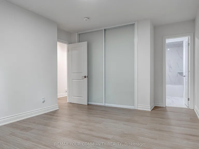 18 Ironshield Cres — Photo 13