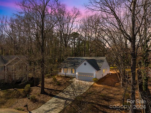 2nd image of 6612 Barry Whitaker Pl