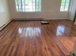 257-18 148th Rd, Rosedale, NY 11422