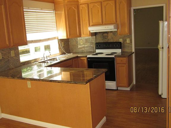 5th image of 20734 Garden Manor Ct