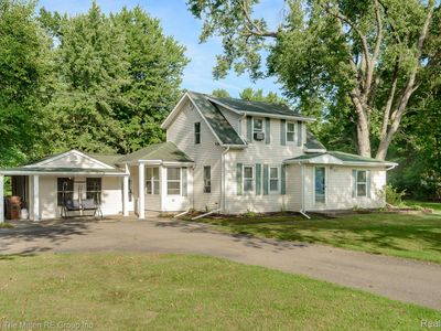 18571 Savage Rd, Belleville, MI, 48111