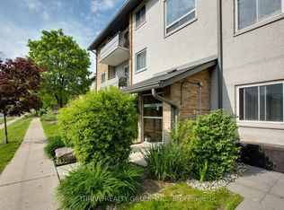 635 Wonderland Rd S #9, London, ON N6K1M1