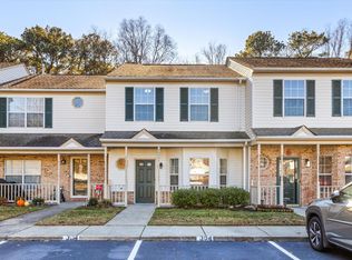 304 Crescent Ct, Yorktown, VA 23693