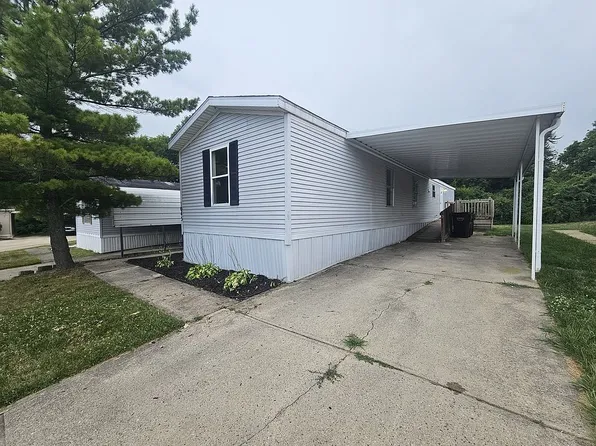1045 Cinnamon Ridge Ln, Sidney, OH 45365