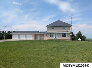 1437 270th St, Marble Rock, IA 50653