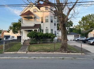 501 Bay St #2B, Taunton, MA 02780